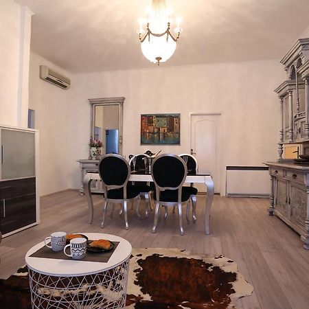 Apartment Papalic Palace Spalato Esterno foto